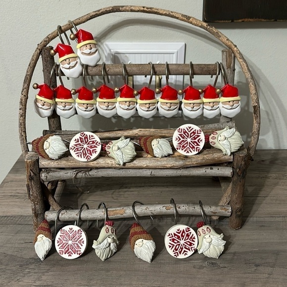 EUC!  TWO SETS OF SHOWER CURTAIN HOOKS  12 SANTA HOOKS AND 12 GNOME W/SN… - Picture 1 of 9